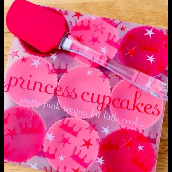 Cupcake Baking Kit Child’s - Picture 4 of 6